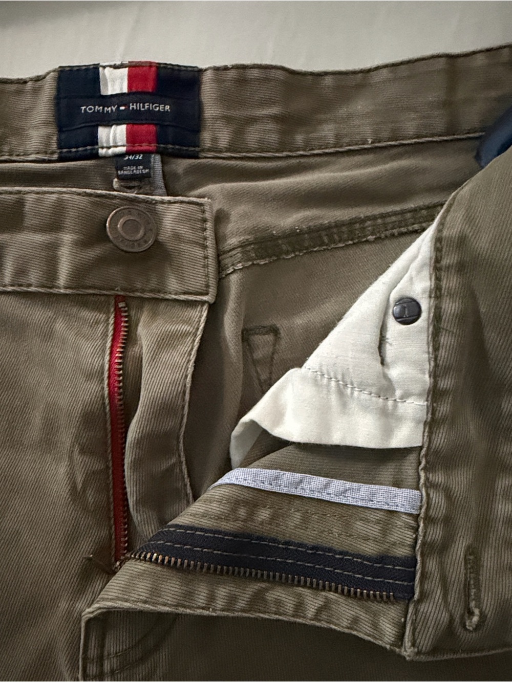 Tommy Hilfiger Olive Green Men's Cotton Pants with Signature Trim - Picture 2 of 4